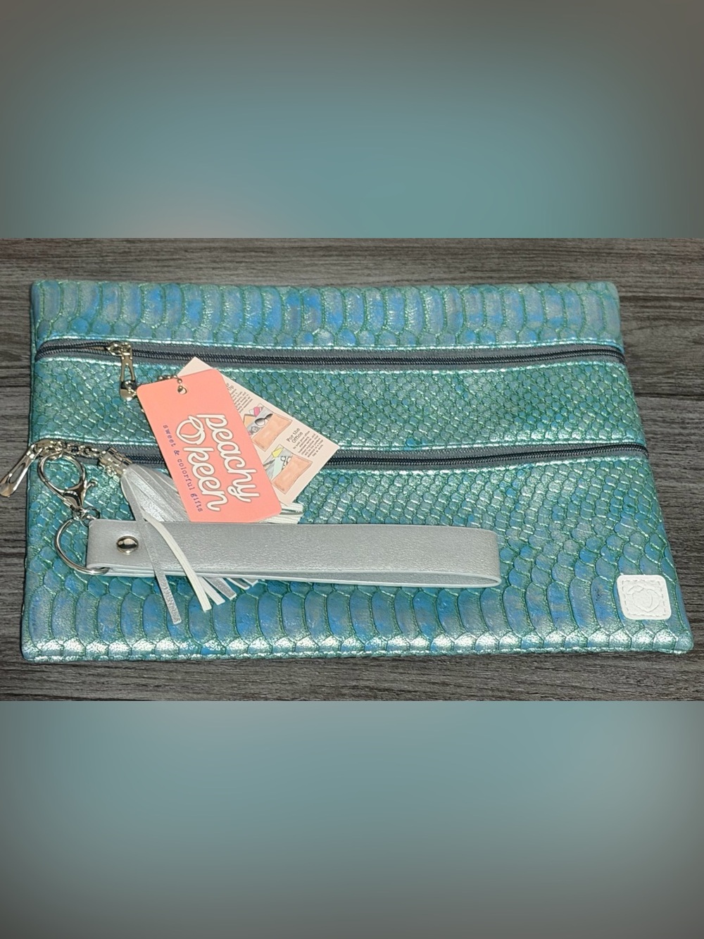 Makeup Bundle - Picture 6 of 6